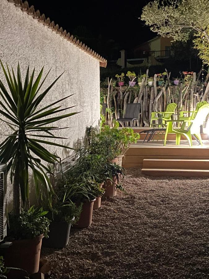 Villa Charlotte de charme 2 à 6 personnes Cargèse Extérieur photo